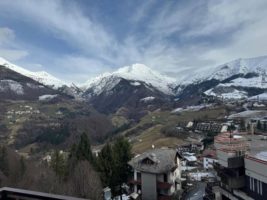 Suite Panoramica Casa Vacanza Di Alex G Oltre il Colle Exterior foto