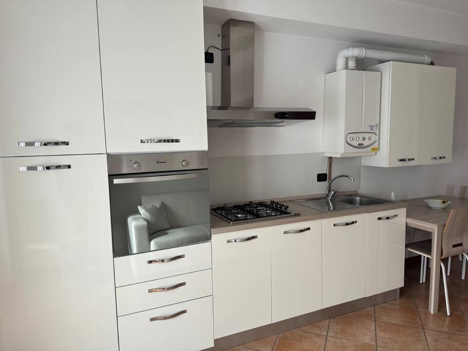 Suite Panoramica Casa Vacanza Di Alex G Oltre il Colle Exterior foto